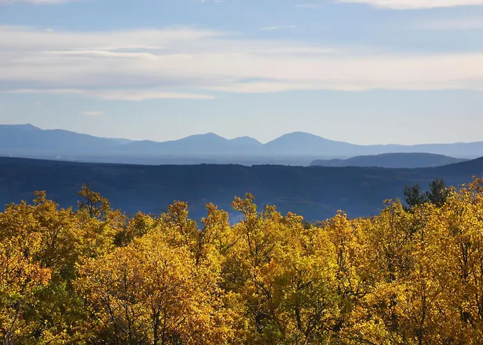 Ecolieu Silenciane בית אירוח